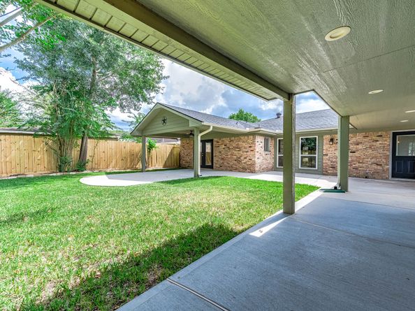 6030 Warm Springs Road, Houston TX 77035