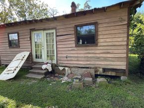 305 Burr Street, Houston TX 77011