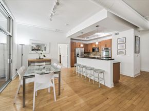 1901 Post Oak Boulevard 204, Houston TX 77056