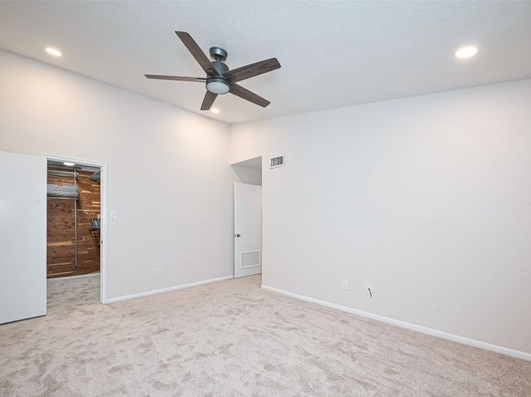 5711 Sugar Hill Drive 100, Houston TX 77057