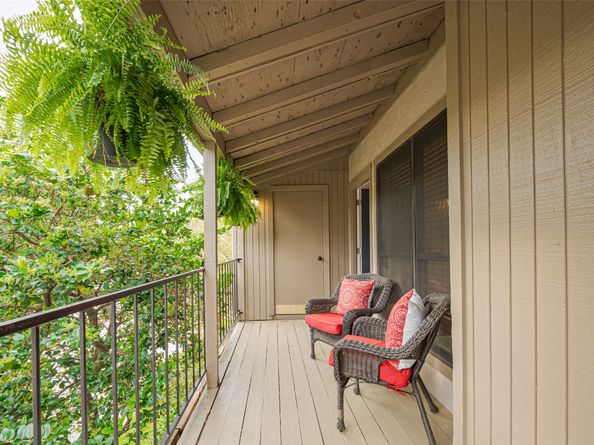 5711 Sugar Hill Drive 100, Houston TX 77057