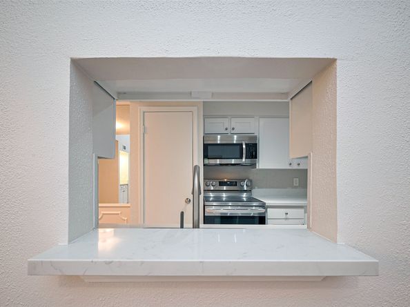 5711 Sugar Hill Drive 100, Houston TX 77057