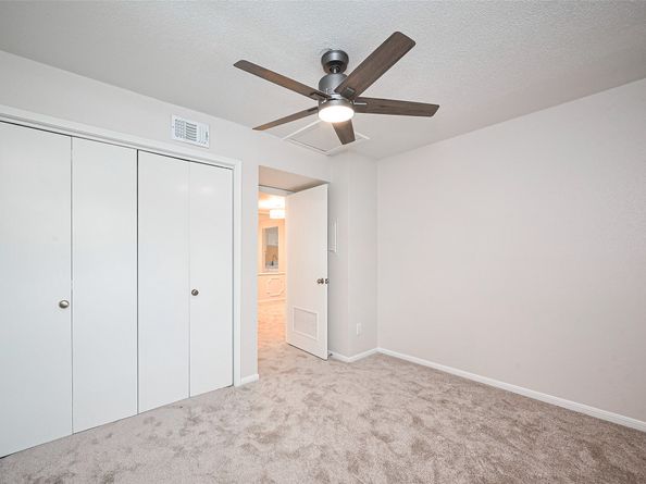 5711 Sugar Hill Drive 100, Houston TX 77057