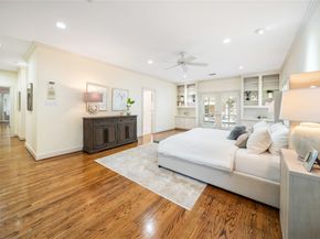 2 Soldiers Creek Circle, Hunters Creek Village TX 77024