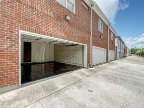 5124 Chevy Chase Drive, Houston TX 77056