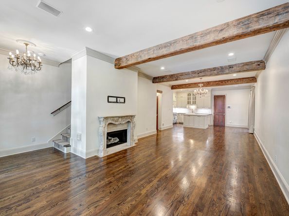 5124 Chevy Chase Drive, Houston TX 77056