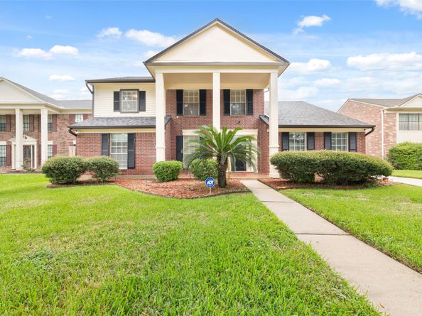 3315 N Sutton Square, Stafford TX 77477