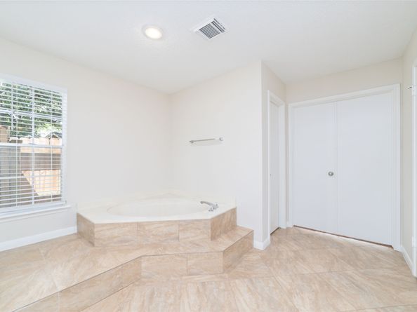 3315 N Sutton Square, Stafford TX 77477