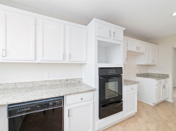 3315 N Sutton Square, Stafford TX 77477