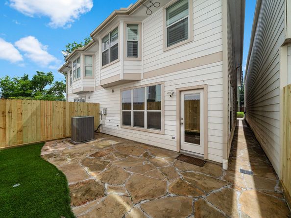 1517 Asbury Street, Houston TX 77007