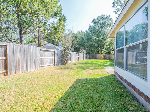 18502 Huron Park Trail, Humble TX 77346