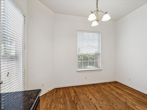 3203 HOLLY PATH Drive, Houston TX 77042
