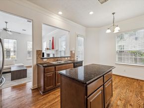 3203 HOLLY PATH Drive, Houston TX 77042