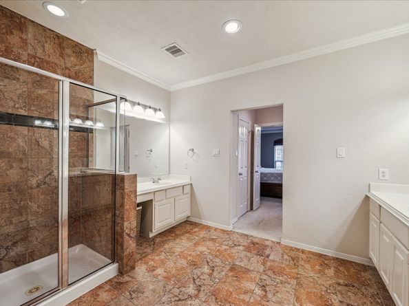 3203 HOLLY PATH Drive, Houston TX 77042