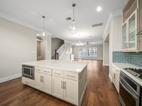 2710 Church Wood Dr, Houston TX 77082
