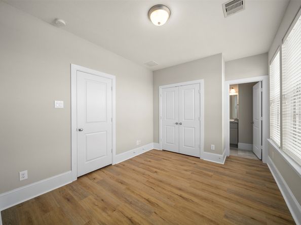 2710 Church Wood Dr, Houston TX 77082