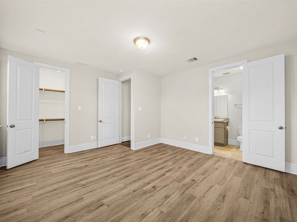 2710 Church Wood Dr, Houston TX 77082
