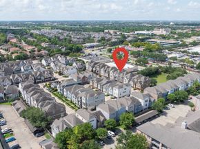 2710 Church Wood Dr, Houston TX 77082