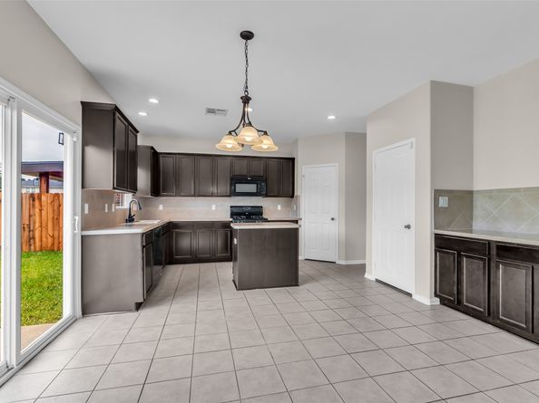 5611 That Way, Kingwood TX 77339