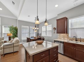 940 W 24th Street, Houston TX 77008