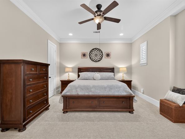 940 W 24th Street, Houston TX 77008