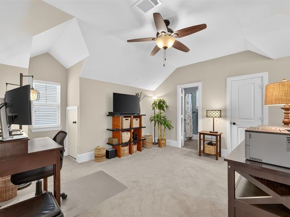 940 W 24th Street, Houston TX 77008