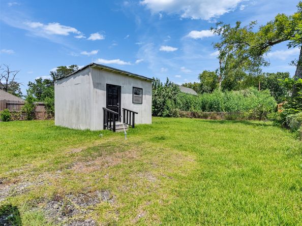 7812 CORA Street, Houston TX 77088