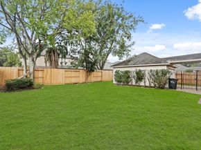 3814 Shady Harbor Drive, Houston TX 77082
