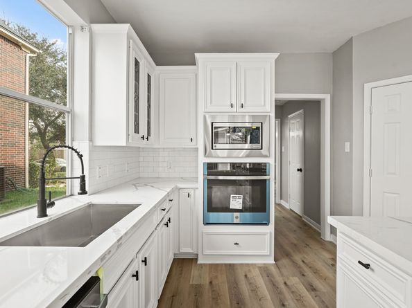 3814 Shady Harbor Drive, Houston TX 77082