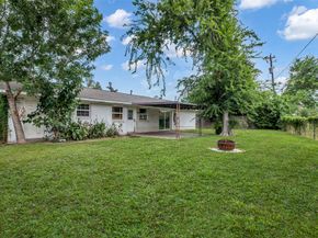 13206 Hollypark Drive, Houston TX 77015