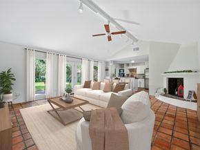 6003 Benning Drive, Houston TX 77096