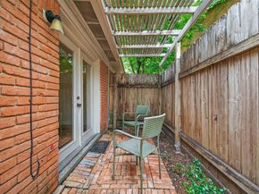 6003 Benning Drive, Houston TX 77096