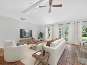6003 Benning Drive, Houston TX 77096