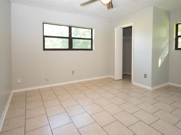 10902 Mosscrest Drive, Houston TX 77048