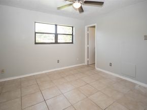 10902 Mosscrest Drive, Houston TX 77048