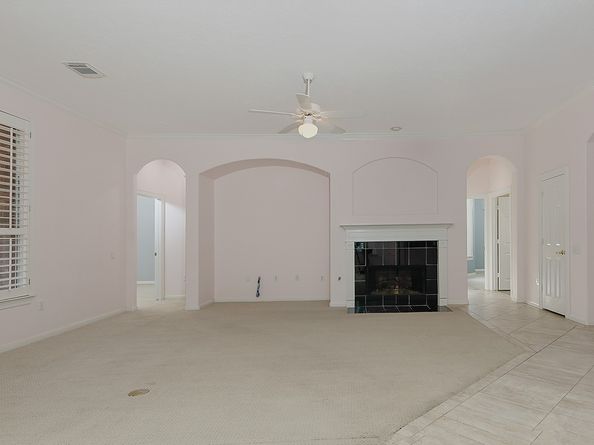 7 Sovereign Way, Conroe TX 77384