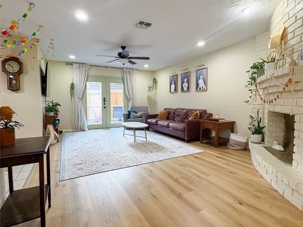 738 Thicket Lane, Houston TX 77079