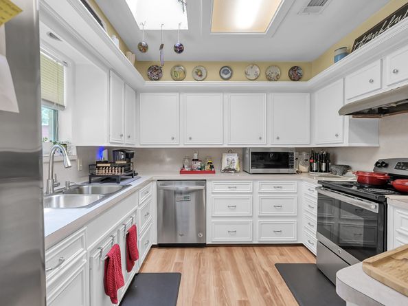 20 Little John Lane, Conroe TX 77301