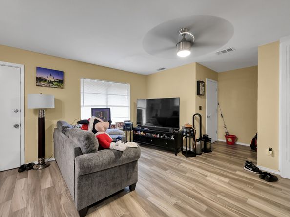 20 Little John Lane, Conroe TX 77301