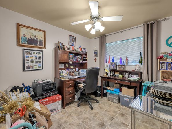 20 Little John Lane, Conroe TX 77301
