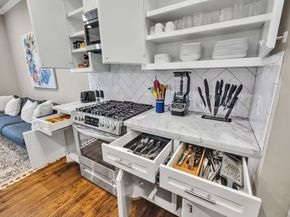 1006 Enid Street B, Houston TX 77009