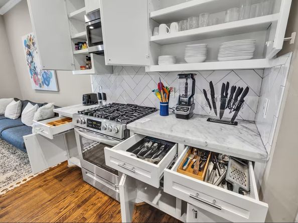 1006 Enid Street B, Houston TX 77009