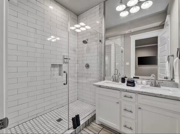 1006 Enid Street B, Houston TX 77009