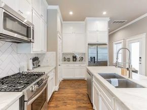 1006 Enid Street B, Houston TX 77009