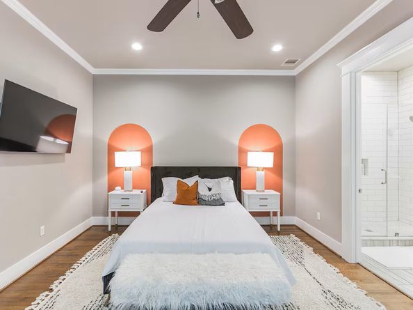 1006 Enid Street B, Houston TX 77009