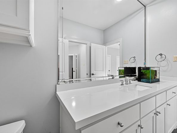 2731 Stuart Manor, Houston TX 77082