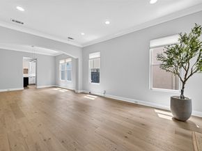 2731 Stuart Manor, Houston TX 77082