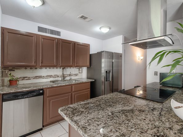 4234 Kinloch Drive, Houston TX 77084