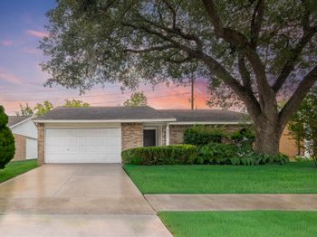 4234 Kinloch Drive