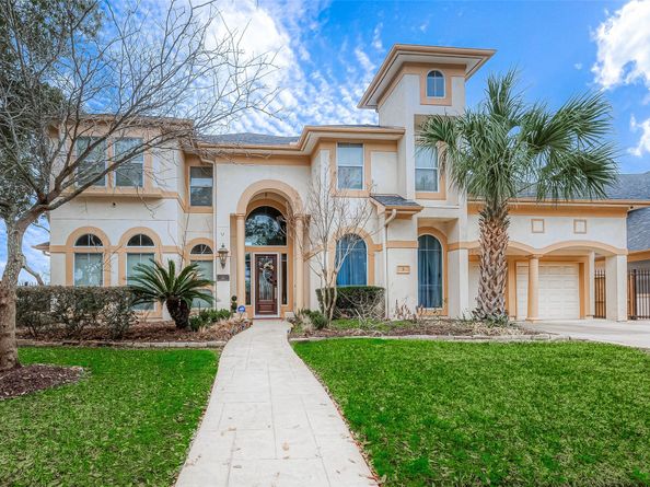 5 Camden Court, Sugar Land TX 77479